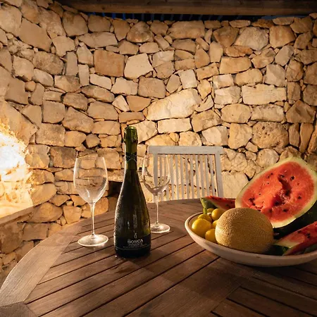 Tenuta Zahir مارينا دي مانكافيسا